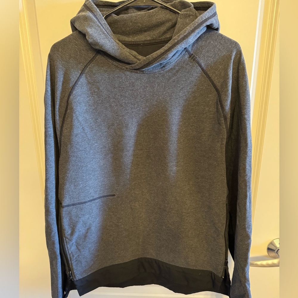 Lululemon Synth Men’s Sweatshirt Grey Charcoal & Black Small